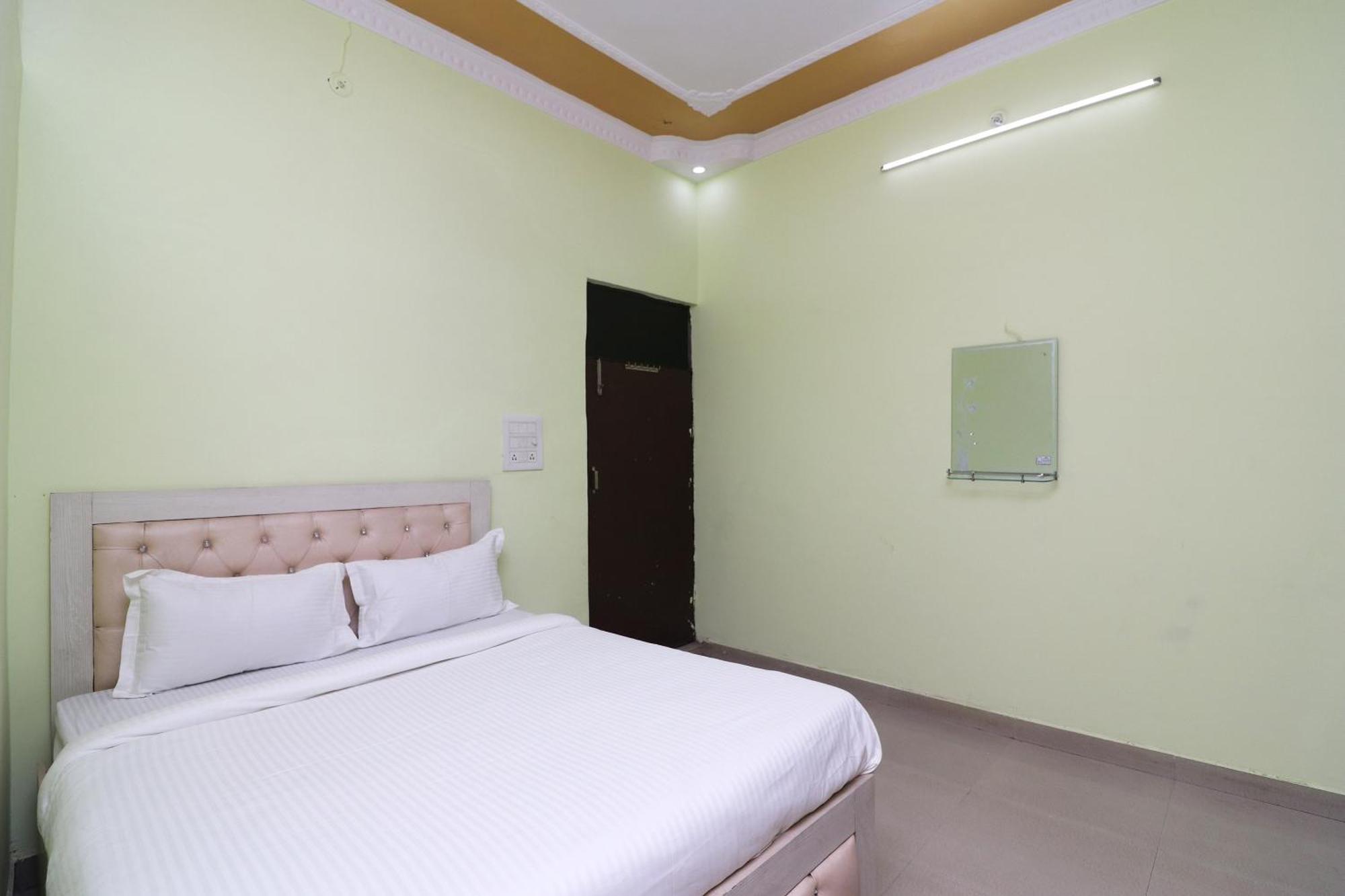 Hotel O Mulaqat Dadri Экстерьер фото