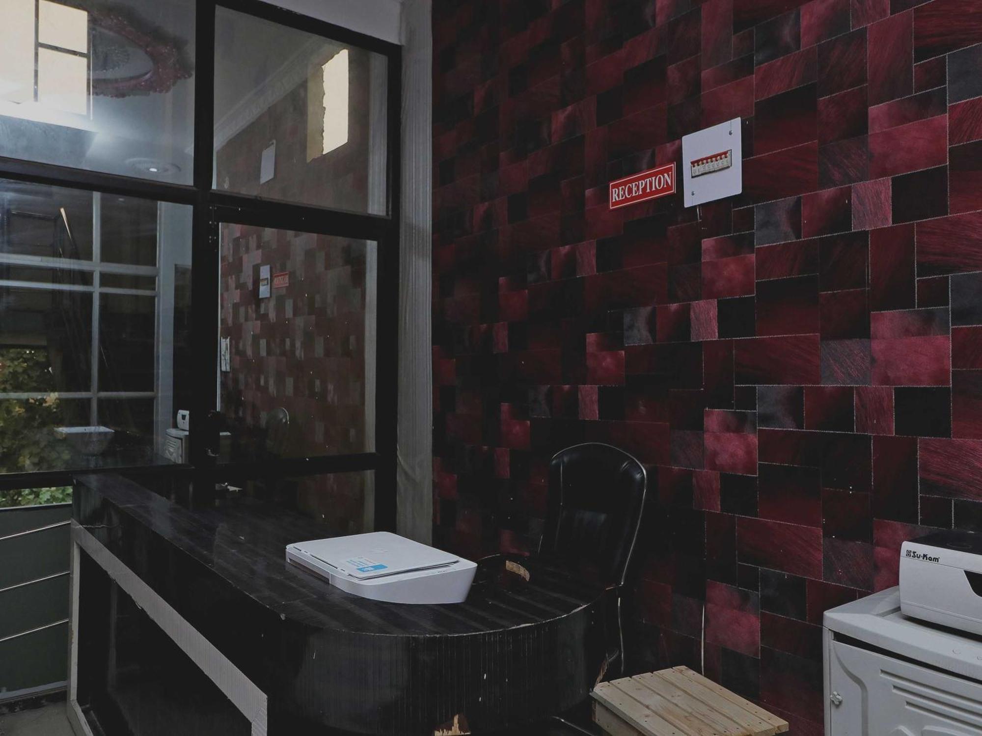 Hotel O Mulaqat Dadri Экстерьер фото